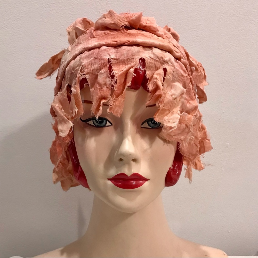 Vintage Cynthia Norton pink hand dyed pokered silk scarf. - Picture 8 of 9